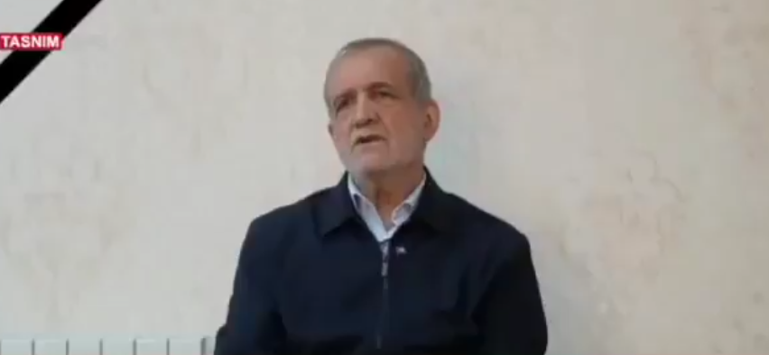 SharifiZarchi's tweet photo. این چهره‌ی درهم‌شکسته کنار شوفاژ، چهره‌ی رئیس‌جمهور یک ملت نیست؛ چهره‌ی کسی است که به پناهگاه خزیده و کنترل هیچ‌چیز را در دست ندارد. از قدرت کناره‌گیری کنید و تسلیم ملت شوید، پیش از آن‌که ویرانی و کشتار بیشتری رقم بخورد. https://t.co/G8K4dASZGX