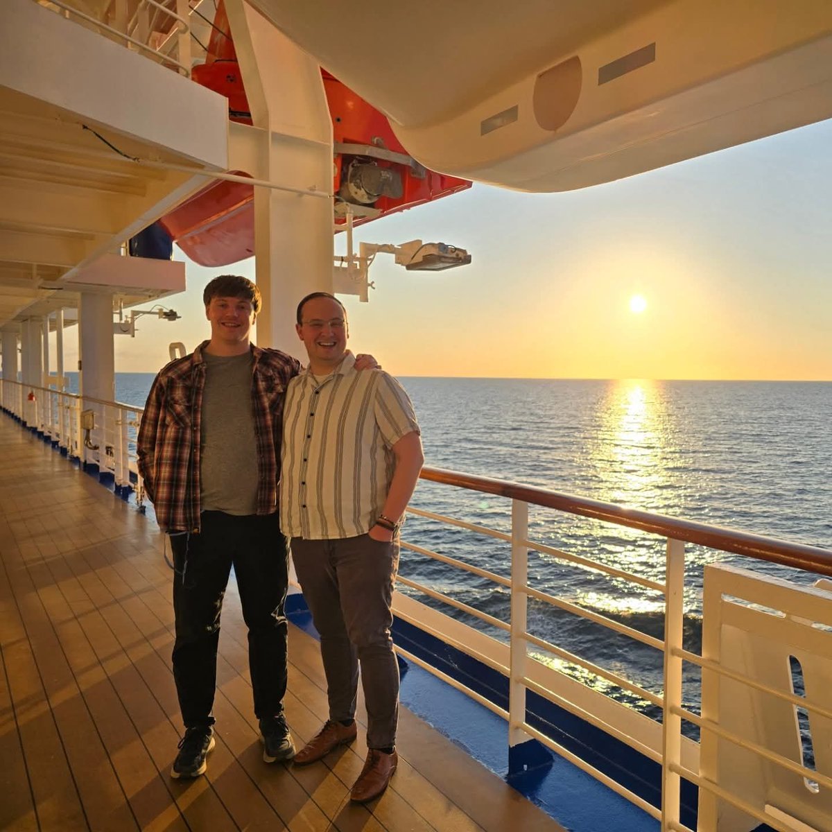 Cruising with Matthew tweet media