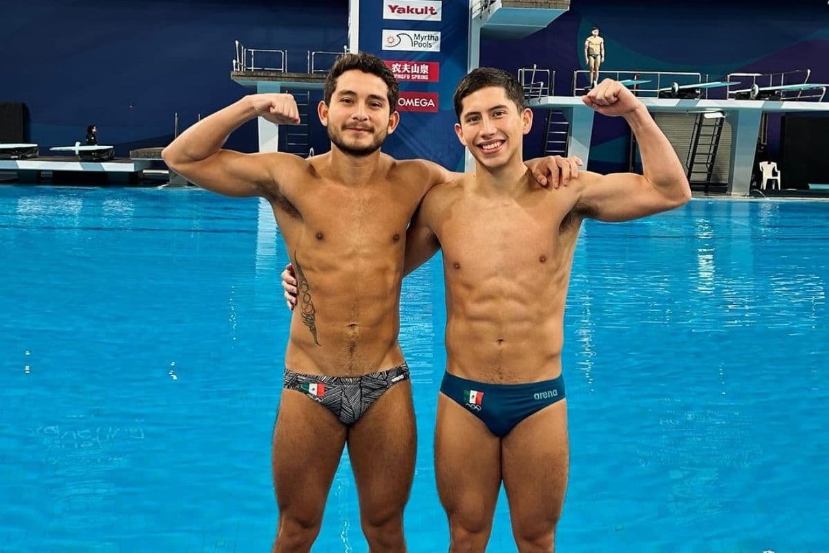 Medalla de plata!! 🥈🇲🇽 

Randal Willars🇲🇽 y Kevin Berlín🇲🇽 se suben al podio en la plataforma sincronizada 10m de la Copa del Mundo de Clavados en Montreal.

Gran nivel de ejecución que presenciamos. Un punto fue la diferencia entre la plata y el bronce.

🥇 China🇨🇳 - 469.23
🥈