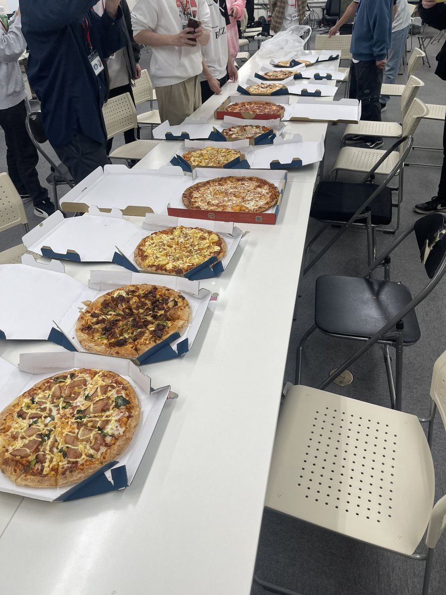 楽しかったとても！
今回コーラの差し入れしかできなくてスポンサー失格だったので今度こそは！

あぶさんと何戦かやって7-3でわからせちゃったから今度は10-0だね⭐︎

#BUZZファン交流会