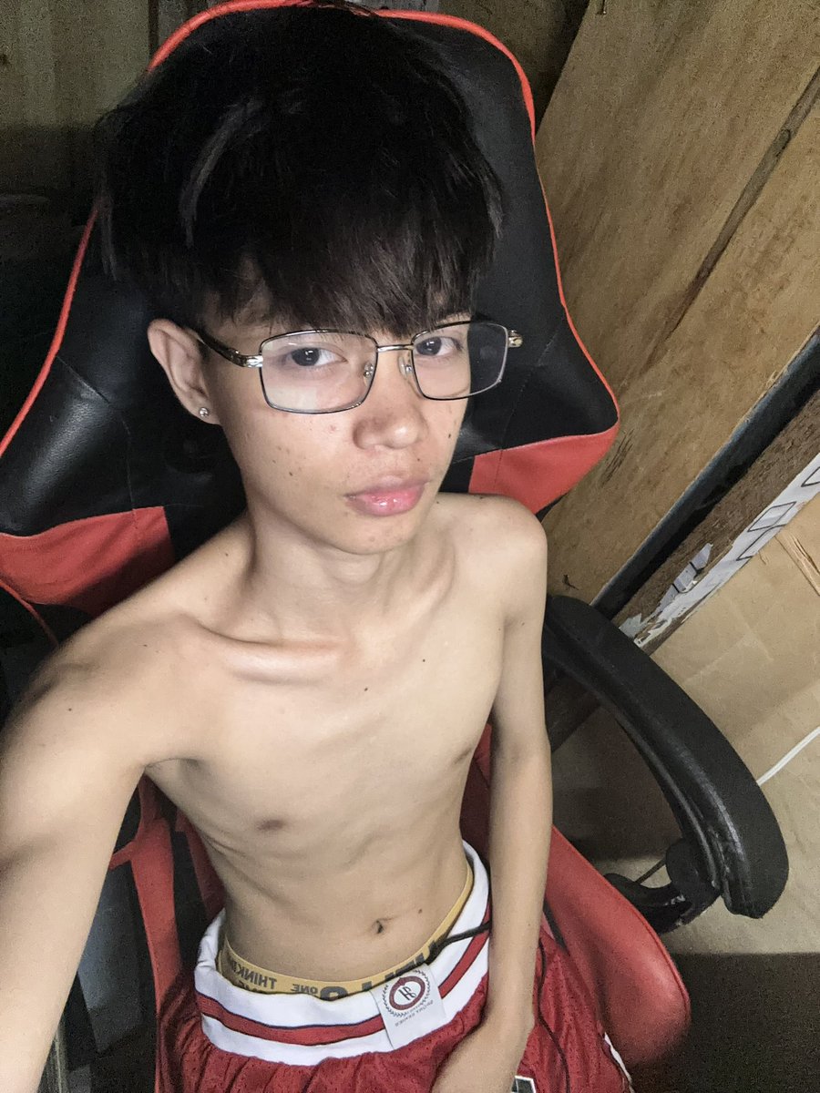 yuki tweet media