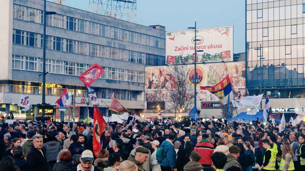 JJ Defender1 tweet media