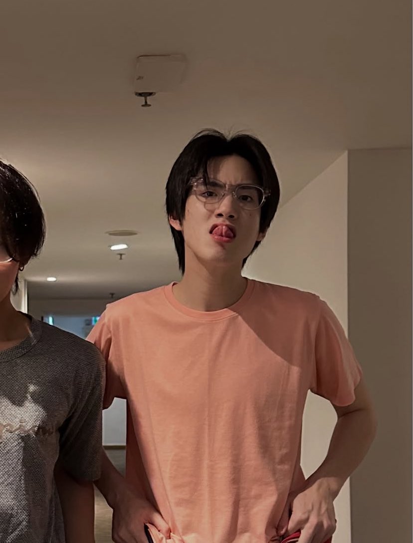 ถึงจะเพี้ยนยังไงก็รักนะเว้ยยย