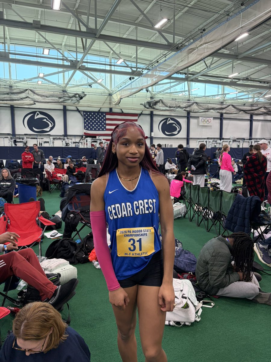 Cedar Crest’s Kaddel Howard wins her 4th consecutive Indoor State 400M Championship in 53.03! She broke the meet record of 53.82 set back in 2005. #BuiltDifferent