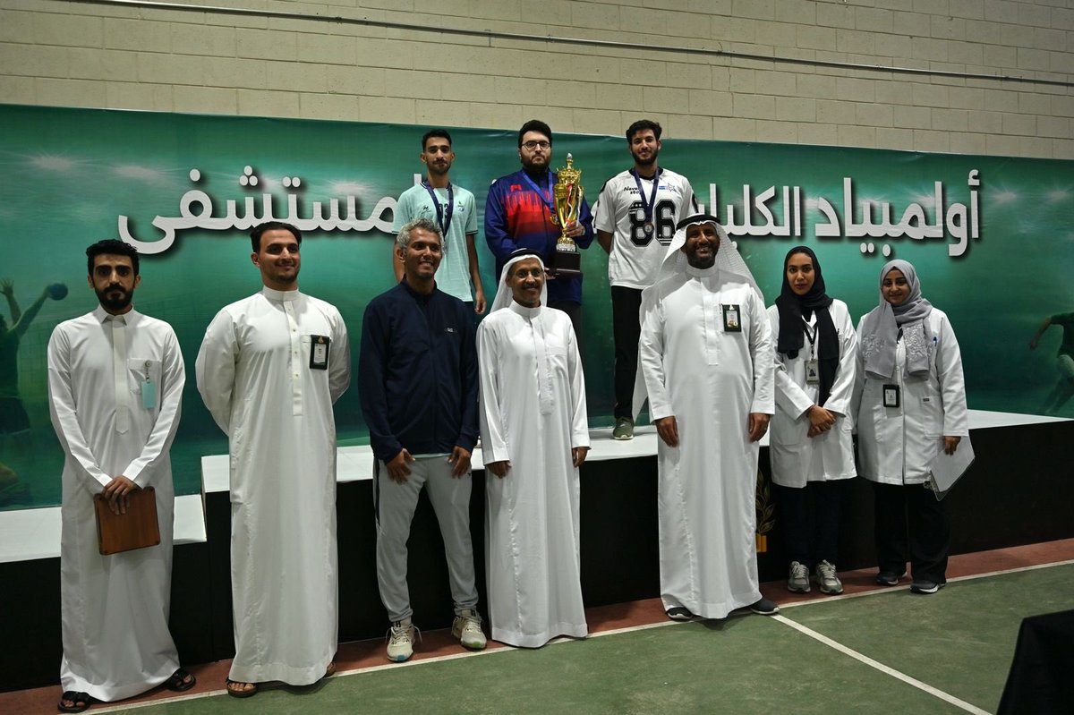 🏓 تنس الطاولة:
🥇 حاتم مرداد – كلية العلوم الطبية التطبيقية
🥈 يوسف الدويغري – كلية الصيدلة
🥉 بدر الطاسان – كلية الطب

مبارك للفائزين وحظ أوفر للبقية في المرات القادمة🎊💪🏻