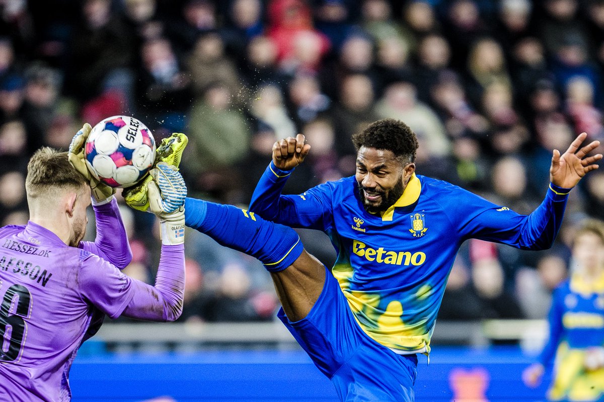 roberthendel's tweet photo. ⚽️

#sldk #fcmbif https://t.co/lZ1AnmvCav