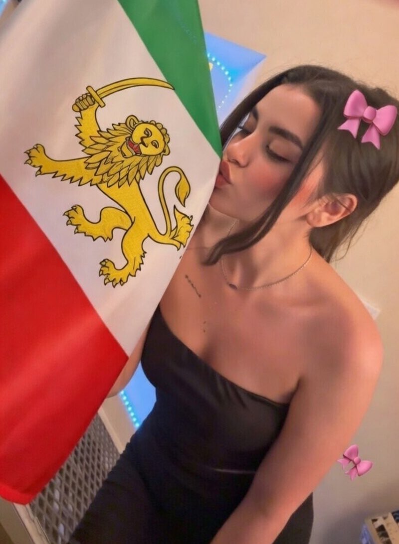 Carlitos tweet media