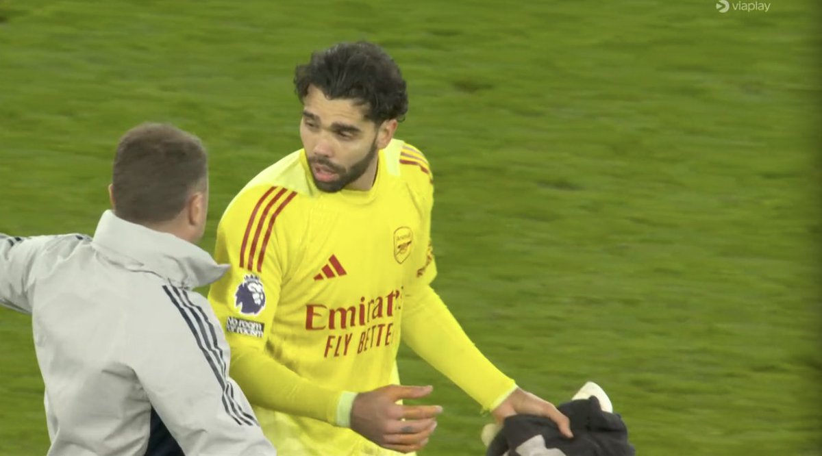 📸 - THIS IS THE BEST GOALKEEPER IN THE PREMIER LEAGUE, NO DOUBT!