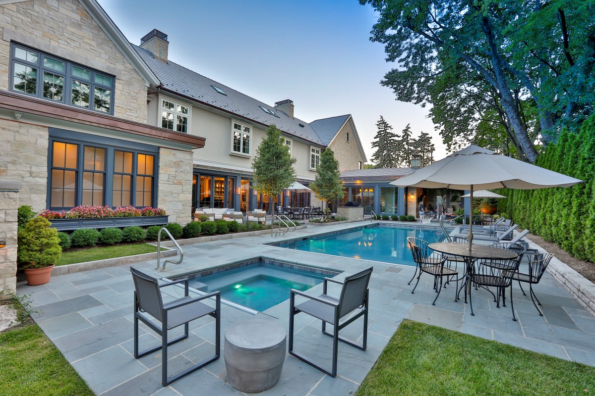 Rectilinear Outdoor Inground Swimming Pools #marketing #pools #digitalmarketing #landscapedesign #outdoorliving #pooldesigns #swimmingpools #ingroundpools #poolbuildershttps://www.houzz.com/hznb/projects/rectilinear-outdoor-inground-swimming-pools-pj-vj~89550