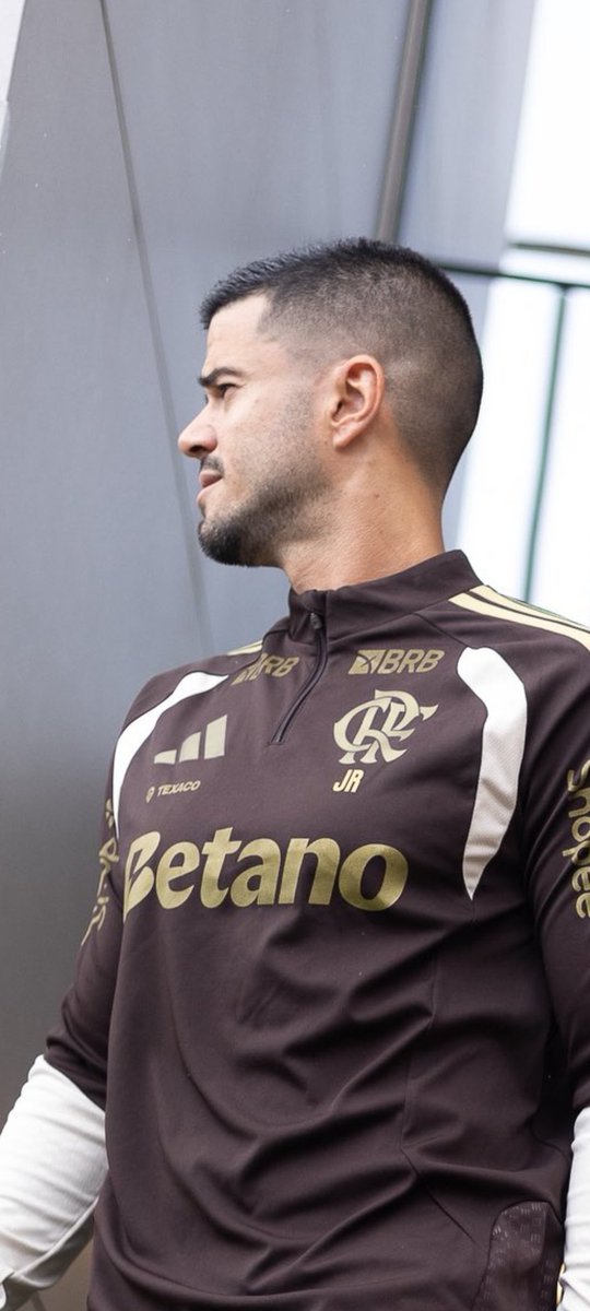rleuback's tweet photo. @Flamengo Coutinho??? https://t.co/adUBo8KAd5