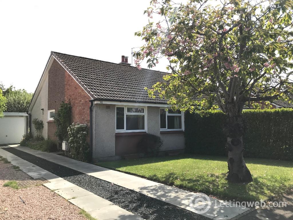lettingweb's tweet photo. 🏡 Available 19 Mar 2026 🏡
2 Bedroom Bungalow

Agent 🧑‍💼: Stand Property
Location 📍: Lawmill Gardens, St Andrews, Fife, KY16 8QS

Property Type 🏘️: Bungalow
🛏️: 2
🛁: 1
Rent 💰: £2150 PCM

Enquire on Lettingweb: https://t.co/7IYeALFBYL https://t.co/xfjXbfVr07