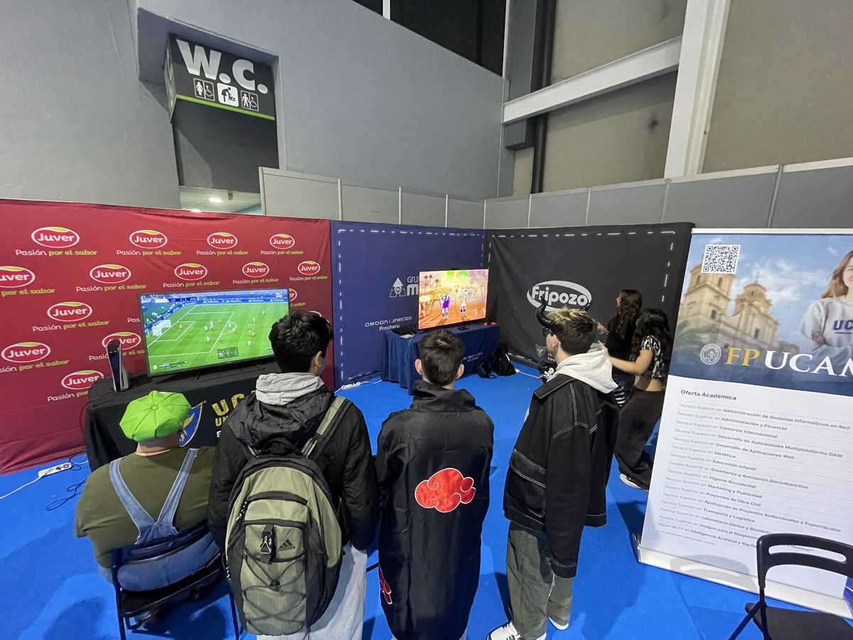 UCAM Esports tweet media