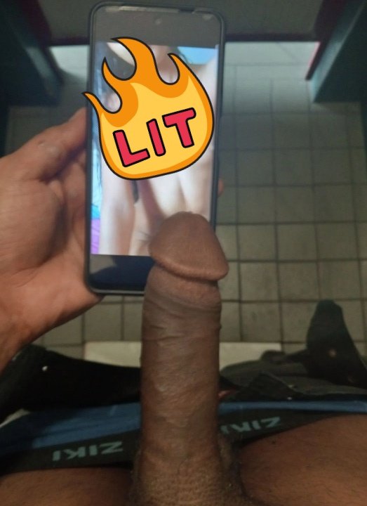 Me encanta cuando me hacen tributos 🤤🥰  

Quién ya me hizo tributo? 💦 #flaquita #petite #cumtributeِs