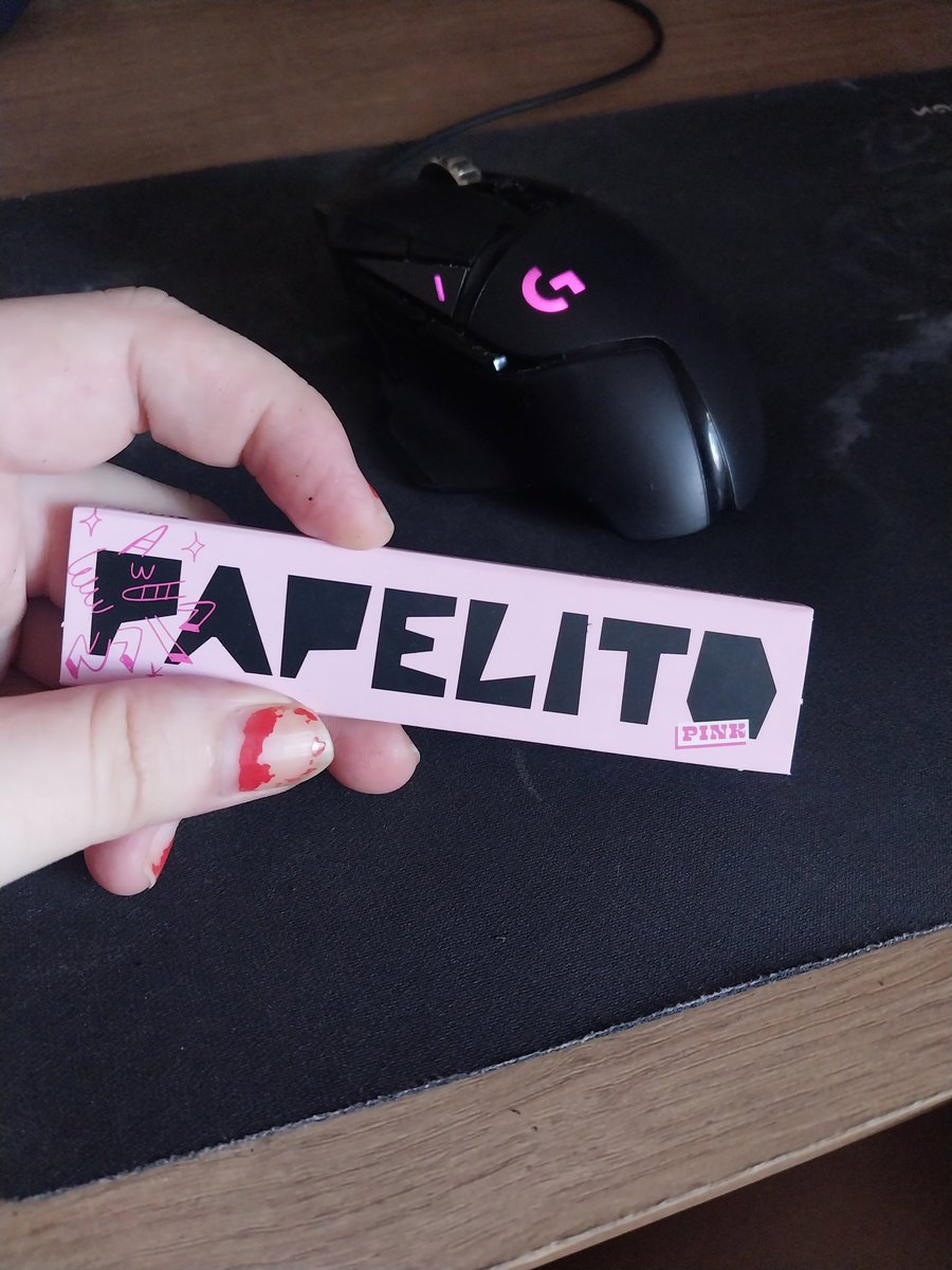 ⋆𝑧𝑠𝑜𝑓𝑖𝑎⋆ tweet media