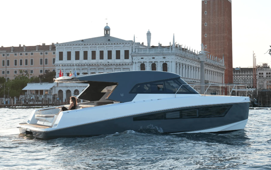 m2omarineit's tweet photo. NEW LISTING!!!
MAKAI M 37’ – 2024 FOR SALE!
L.O.A.: 11,10 m
Beam: 4,64 m
Deep draft: 0,55 m
Light Displacement: 9.700 Kg
Engine: 2 x 370 hp Yanmar 8LV-370
Euro 500.000 (tax not paid)
info@m2omarine.it
https://t.co/nLFAKPxAnW
#bestyachtsonsale
#powercatamaran
#makai https://t.co/vkumfgXVm4