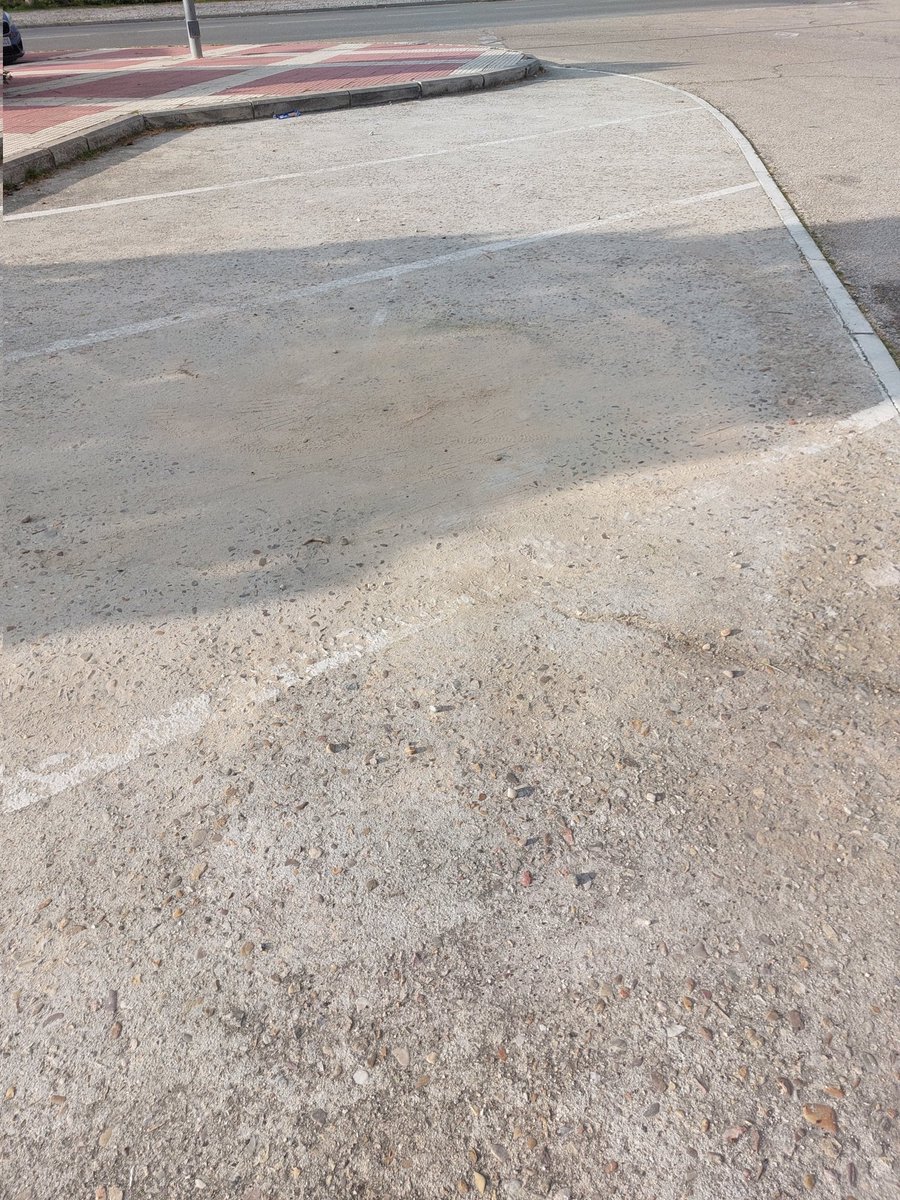 Solucionado, gracias. 
#Moralzarzal