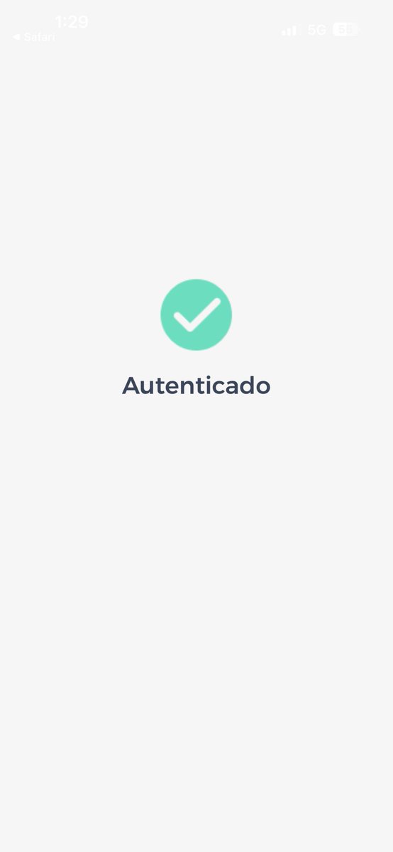 SandybelleH's tweet photo. @TotalplayAyuda Alguien más con el mismo problema ? Mes a mes es imposible pagar desde la app. No les gusta el dinero ? Necesito pagar mi factura mensual me ayudan o que pasa? No puedo hacerlo por teléfono porque estoy en el extranjero. https://t.co/bj156alaUz