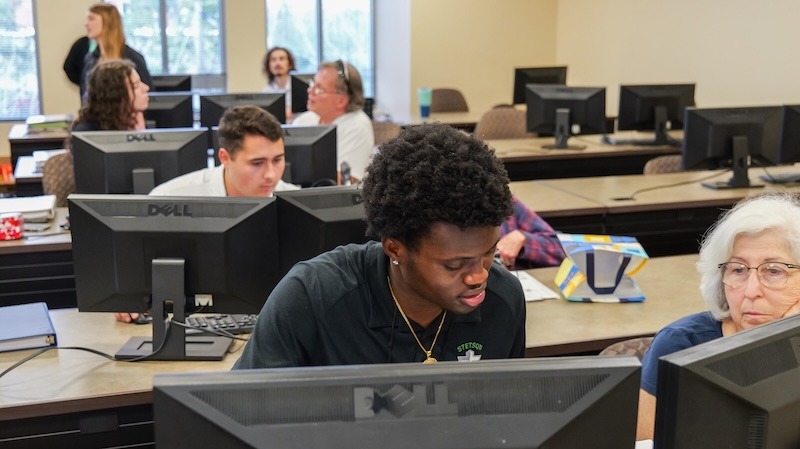 Stetson University tweet media