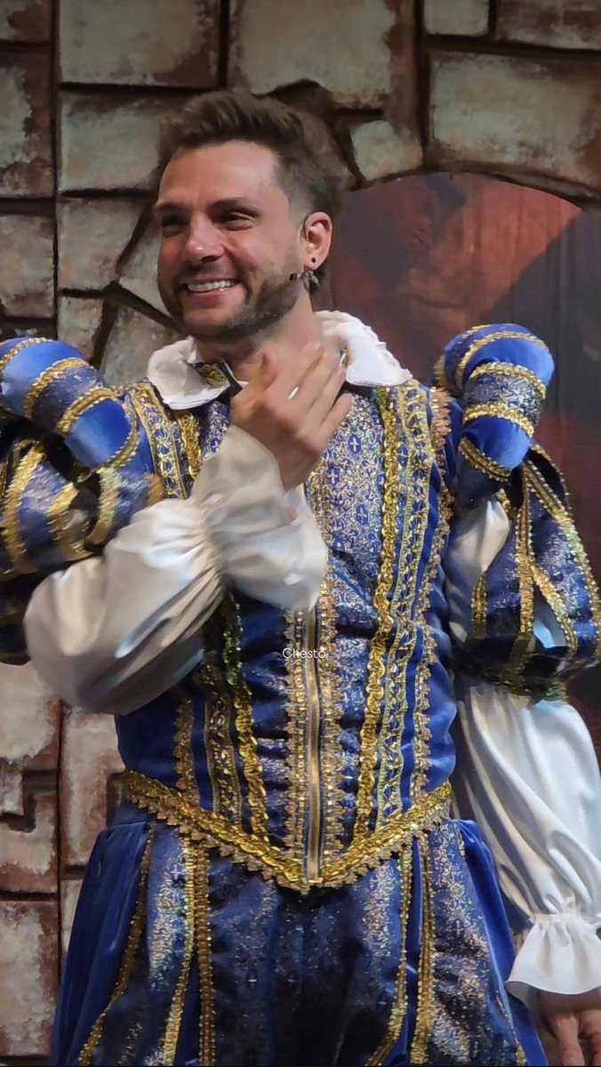 Eres auténtico, carismático, trabajador, disciplinado y muy responsable en todos tus proyectos. Te admiro, te respeto y te quiero muchísimo. Eres el sol que ilumina mis días nublados.🫶🫶🫶
#Nicolaporcella