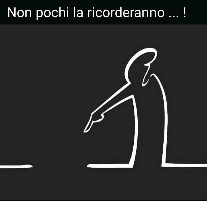 Manuele 🦂 tweet media