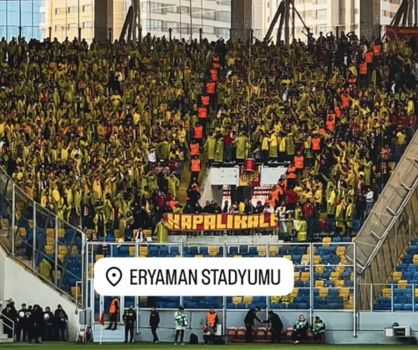 Bu şehir sizinle ne kadar
gurur duysa azdır <a href="/KapaliKale/">Kapalı Kale</a> <a href="/dirgenaliahmet/">Ahmet DİRGENALİ</a>
Kimileri reklam peşinde
Kimileri Sevda!
Ayağınıza,yüreğinize,gırtlağınıza sağlık
Sağ Salim
yuvalarınıza kavuşmanızı diliyorum.
👏👏👏