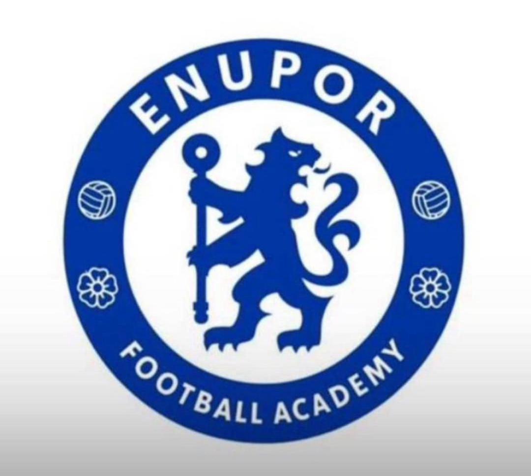 <a href="/SirLeoBDasilva/">Leo Dasilva</a> Chelsea fans keep making noise for nothing.