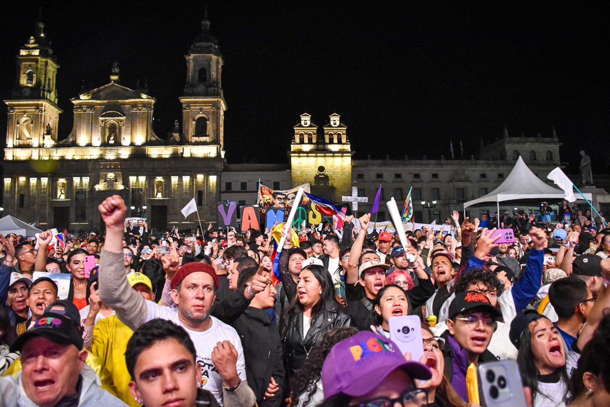 Cerramos esta campaña de confianza y esperanza con resultados que hablan por sí solos: menos pobreza, más inclusión, más desarrollo, y un verdadero respeto por nuestra gente y el ambiente. 📷📷

Porque nuestro partido es del pueblo y para el pueblo, este 08 de marzo te