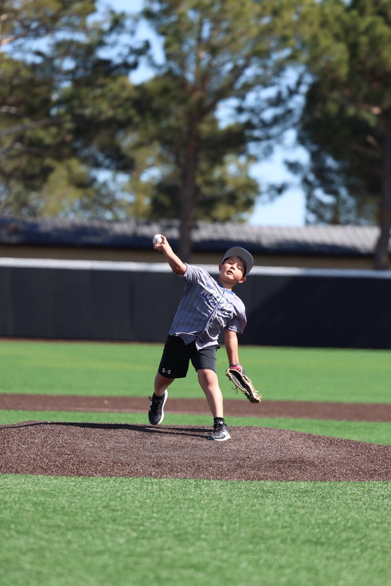NMStateBaseball's tweet photo. Future Aggies at The ‘Skew!👏

#AggieUp https://t.co/bBe91LgTjC