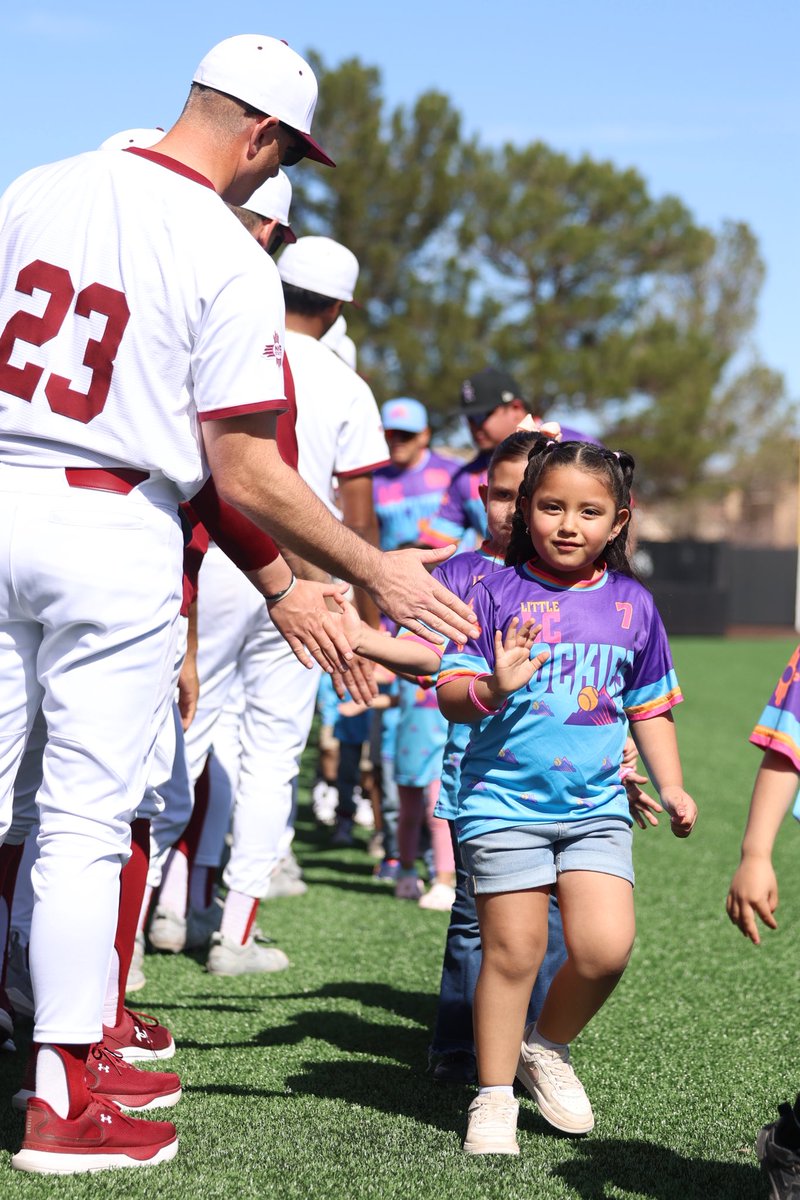 NMStateBaseball's tweet photo. Future Aggies at The ‘Skew!👏

#AggieUp https://t.co/bBe91LgTjC