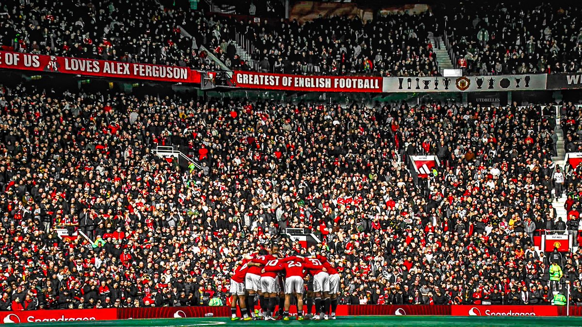 utdbelles's tweet photo. anyways… YANITED ❤️‍🔥 https://t.co/LAsxina7yb