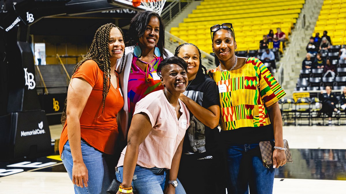 Long Beach State Women's Basketball tweet media