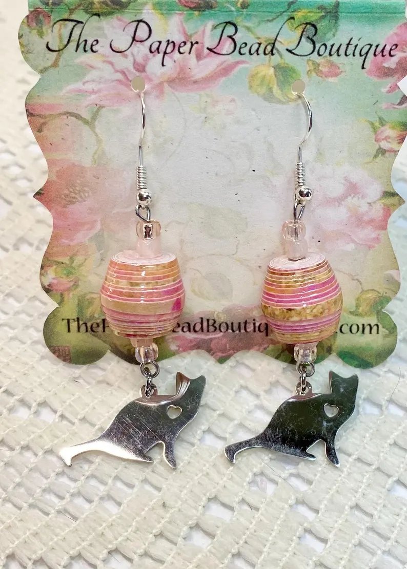 paperbeadboutiq's tweet image. Handmade Paper Bead Earrings: Pink Boho Cat Charms 
thepaperbeadboutique.etsy.com/listing/188189…  #handmadepaperbeadearrings #catloverearrings #bohoearrings #paperbeadjewelry