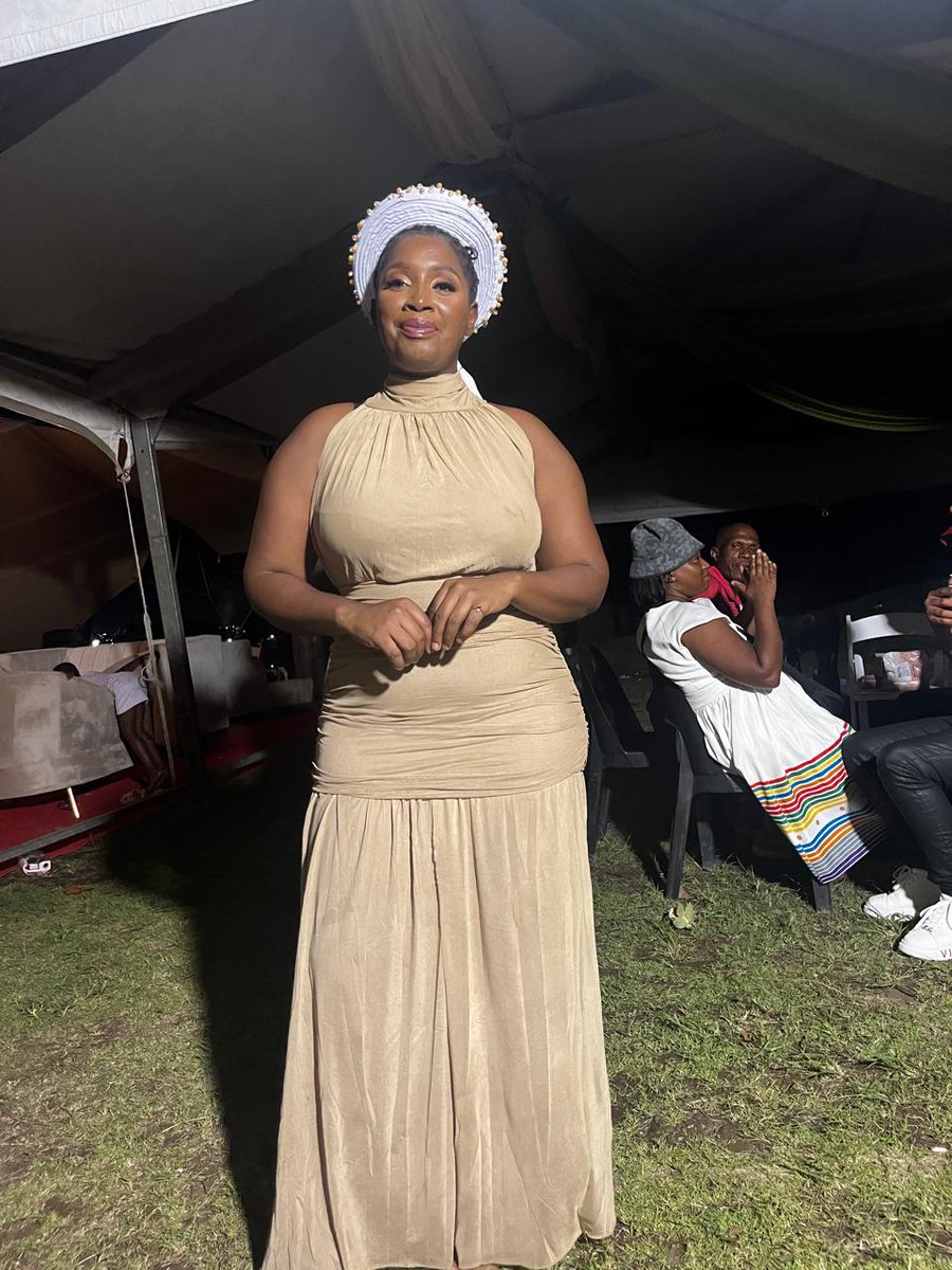 buhle_chamane's tweet photo. Had a wonderful weekend ☺️ https://t.co/3v4pr2zWxa