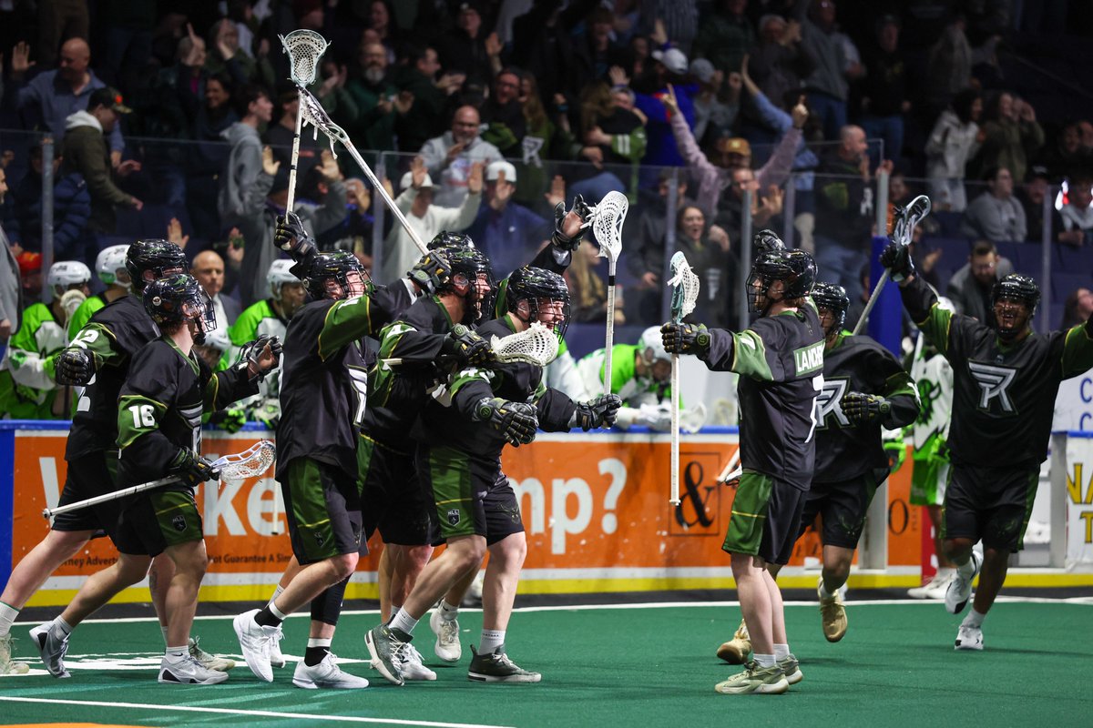 JonTenca30's tweet photo. Last night was a RUSH. (📸 for the @NLL)
.
.
#Lax #Lacrosse #NLL #NationalLacrosseLeague #ROC https://t.co/2ov8eeSwtU