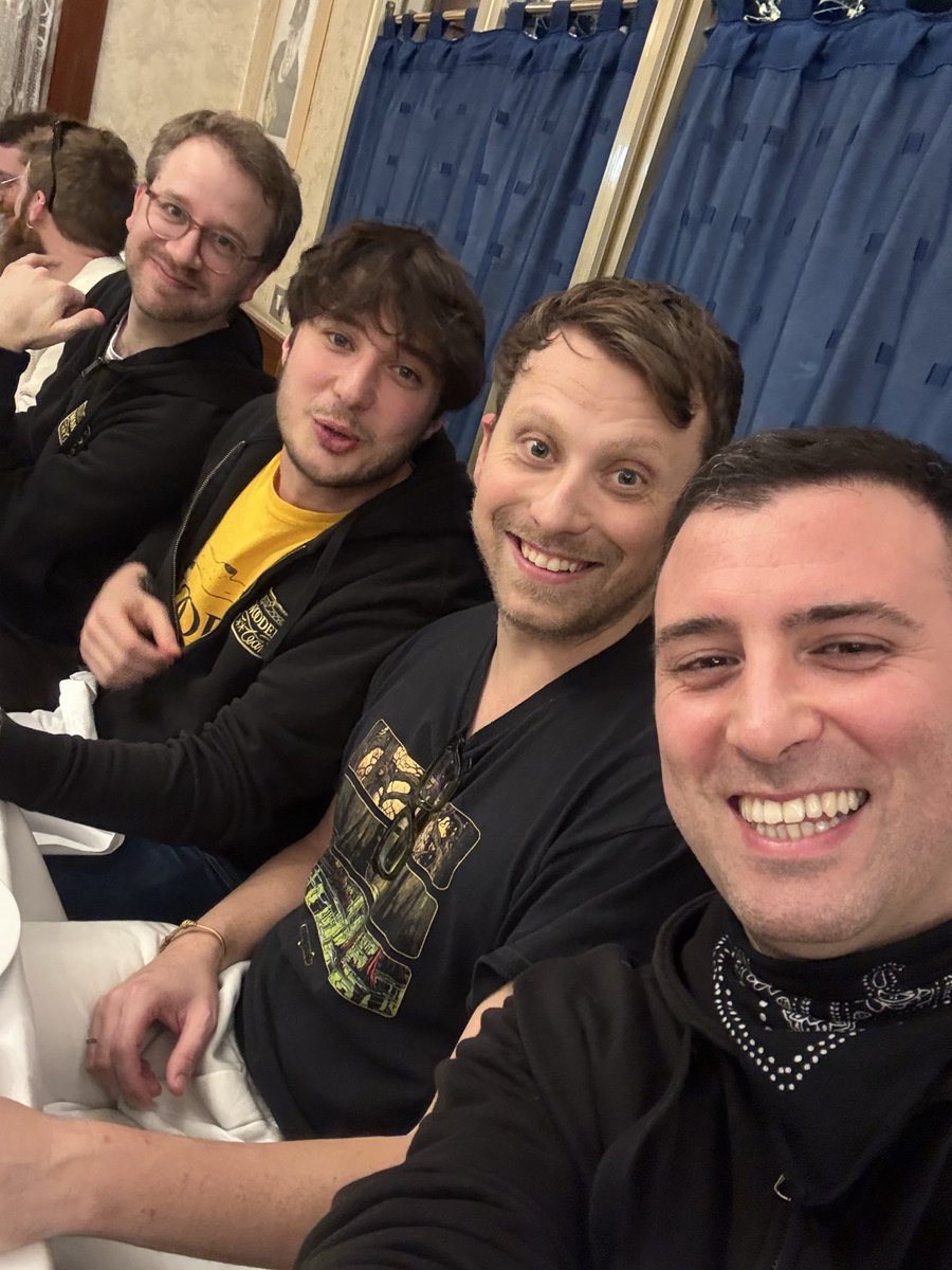 Lorenzo Tassone 🪵 tweet media