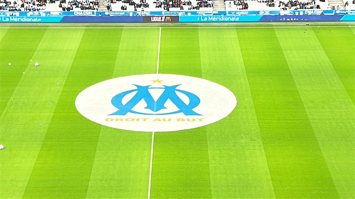 karimattab1's tweet photo. #OMOL le onze de l’OM face à Lyon 

Rulli - Weah Balerdi Aguerd Emerson - Hojbjerg (cap) Kondogbia Timber  - Greenwood Aubameyang Traoré  

@OM_Officiel #TeamOM @maritimamedias https://t.co/B9H9SQTE4n