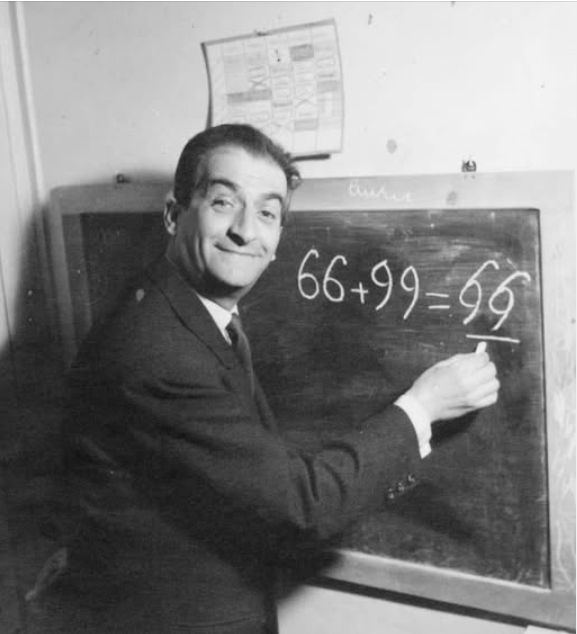 rychlitzki's tweet photo. The photo below shows how a quantum computer works. Louis de Funès is a Qubit in this context. https://t.co/zBUZAlYVgX