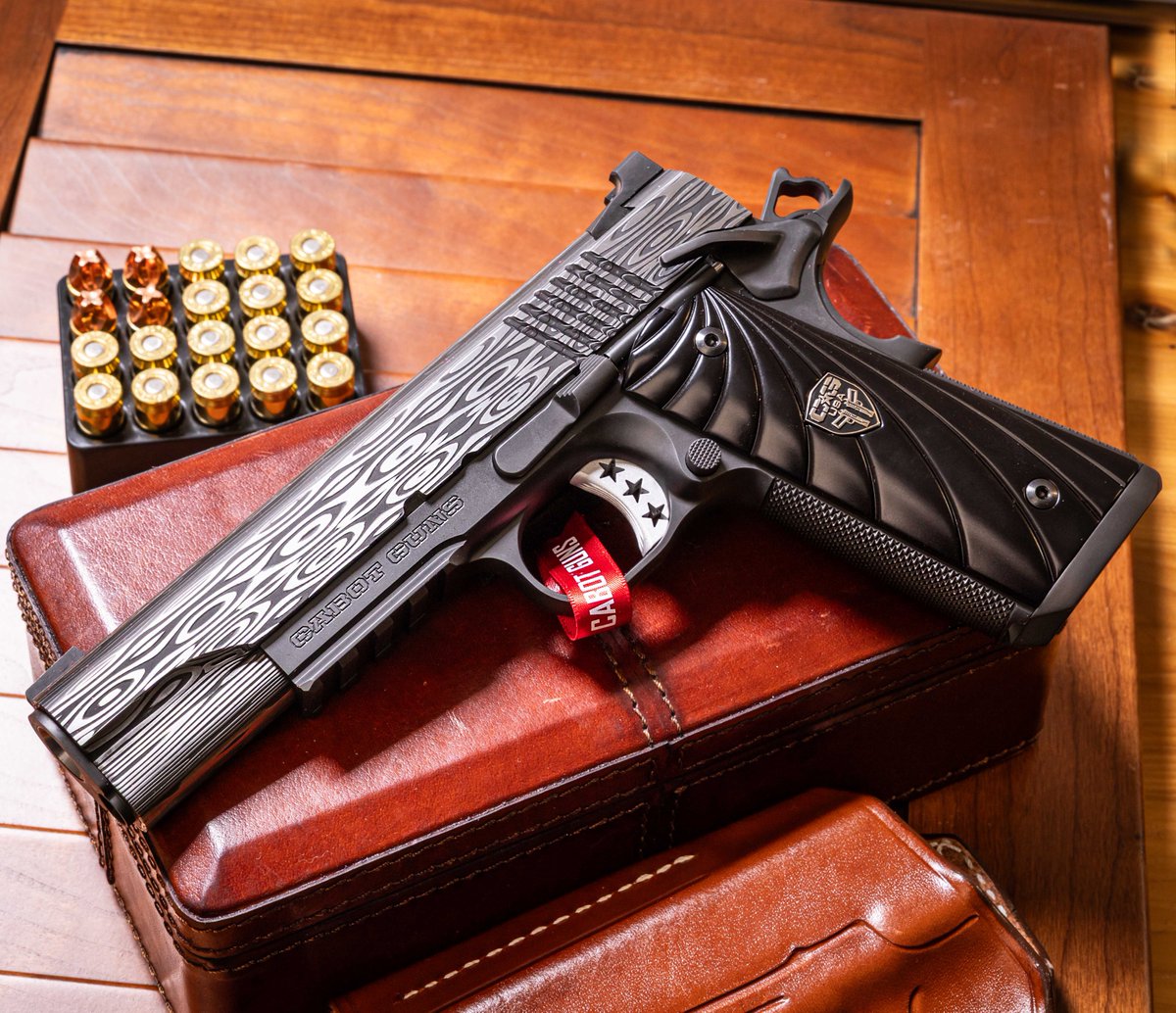 Steel Luxuries tweet media