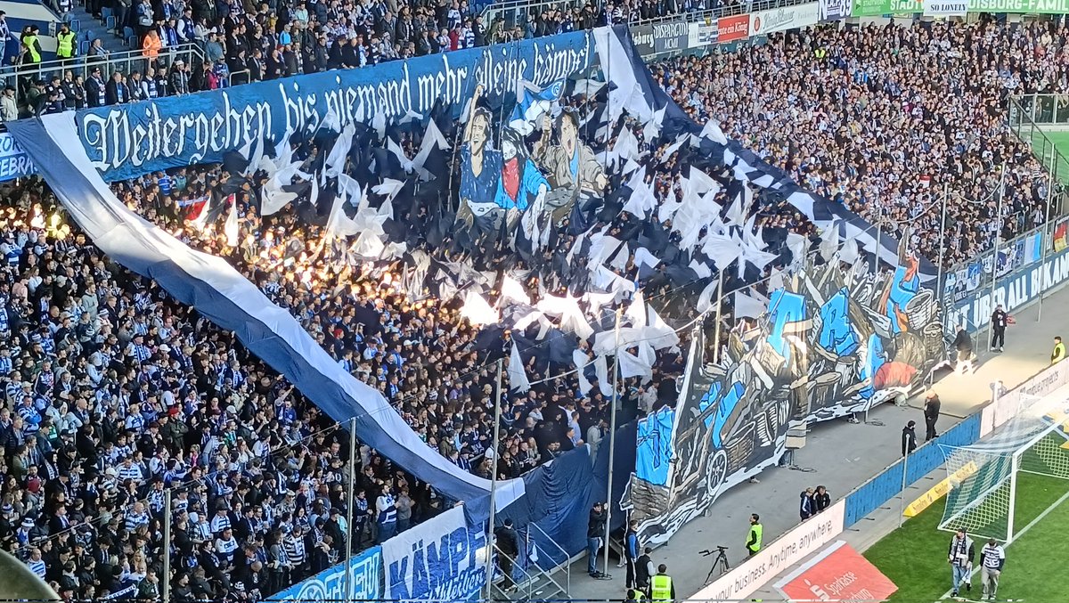 PuckJansen1954's tweet image. Helaas pak je vandaag tegen Havelse de drie punten niet, wat je aan het einde van het seizoen kan opbreken..... 
#MSVTSV 1-1
Vrijheid voor supporters!!
#Duisburg