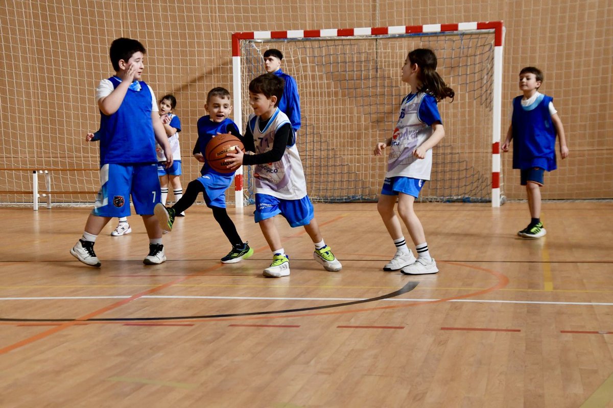 C.Carmelitas Vedruna tweet media