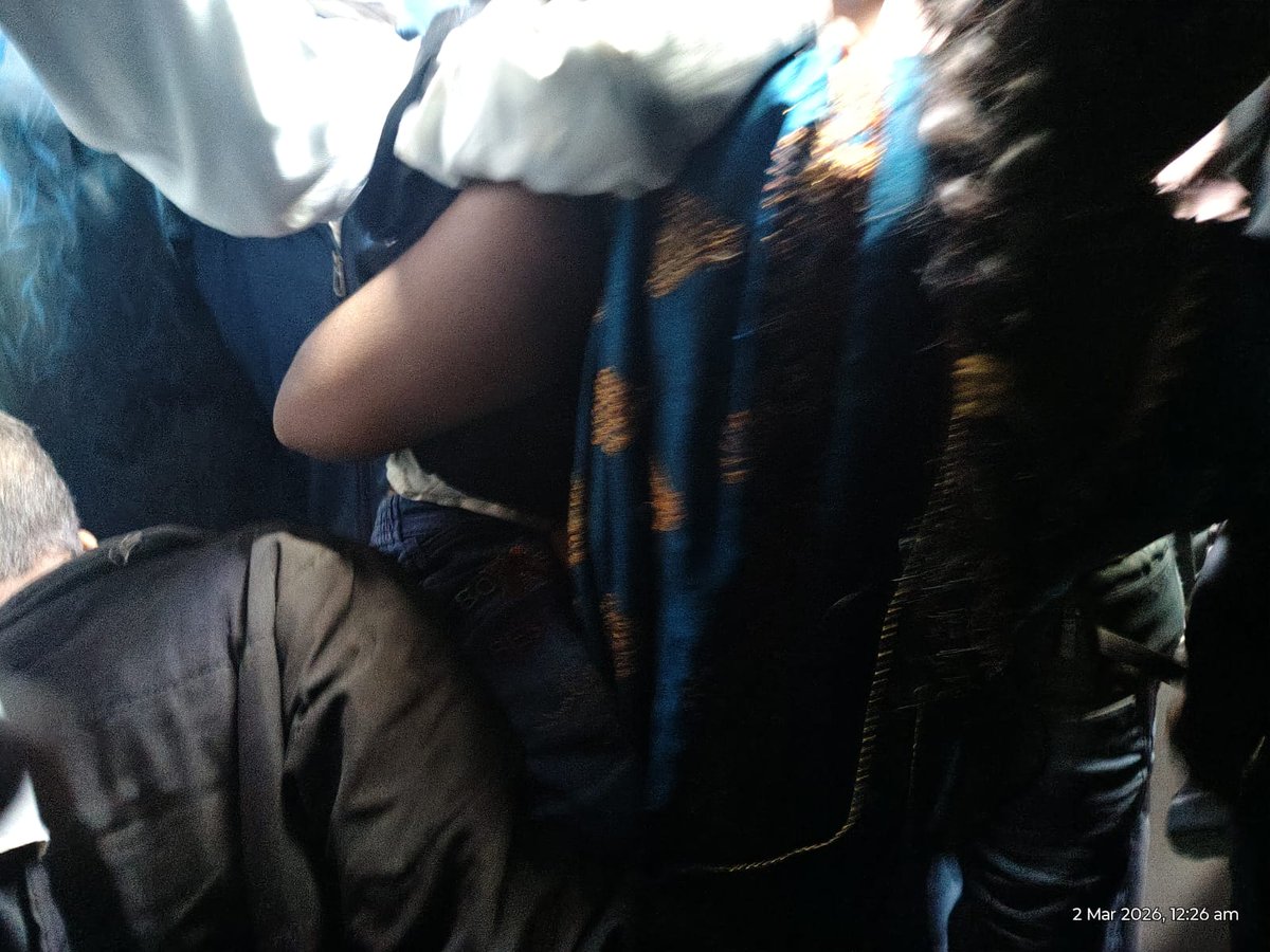 Hii <a href="/IRCTCofficial/">IRCTC</a> my friend is travelling in train no. 14118
And this is the condition of a 2nd AC coach - A1 Seat - 5
There is no sign of TT in this train 
Kindly ensure that my friend has been allotted the seat properly.