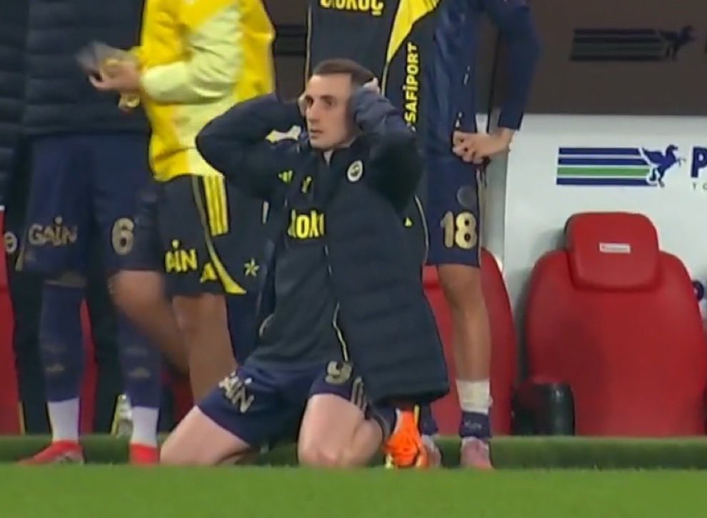 Kulübeden izlesin. 😂