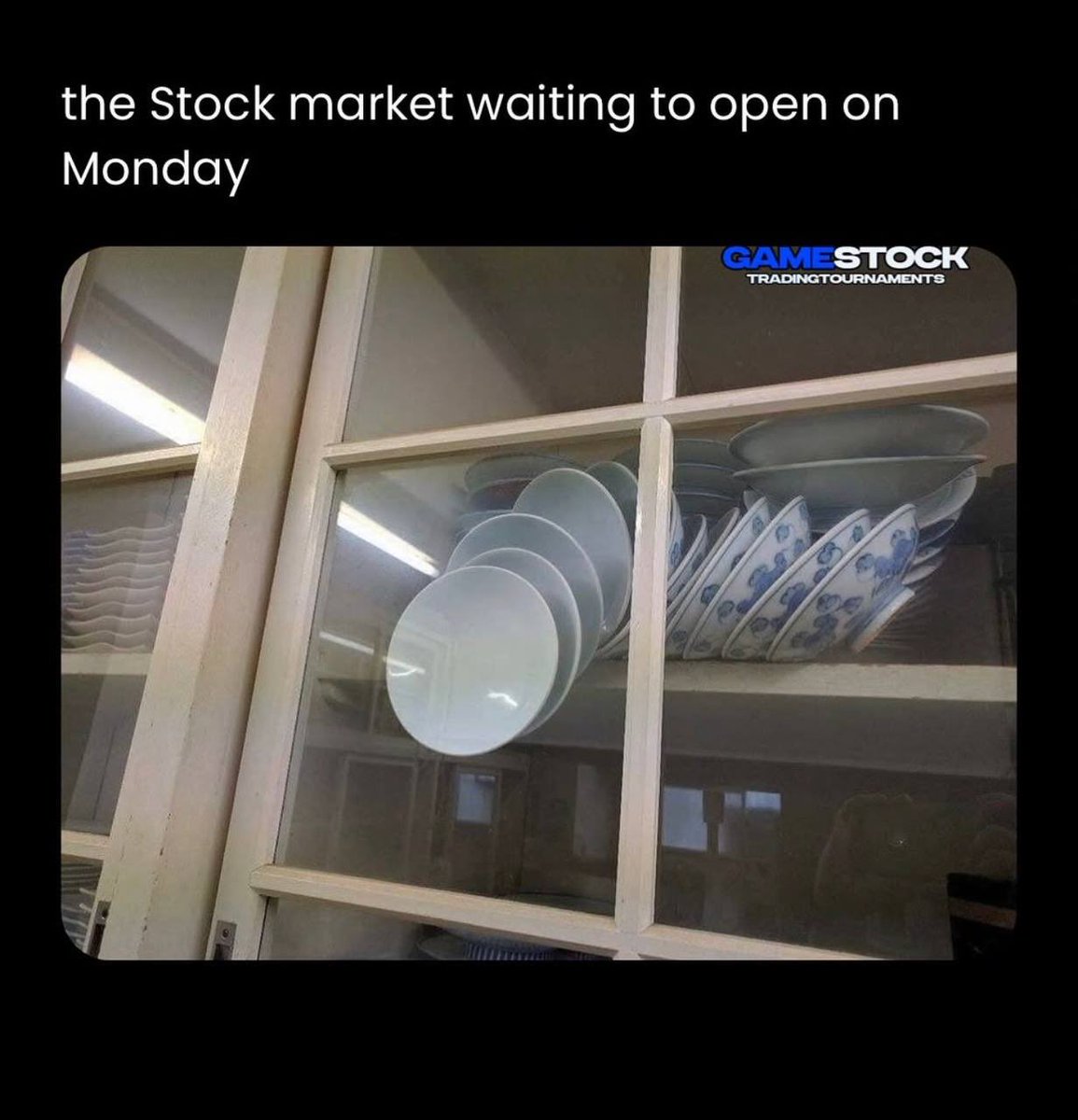 metop_a_studio's tweet photo. Interesting to see how the markets open today. 
What’s your take? 
Looks like gold is going to rocket.

#StockMarket
#forex
#gold
#Trading https://t.co/tgSDL2SxaO