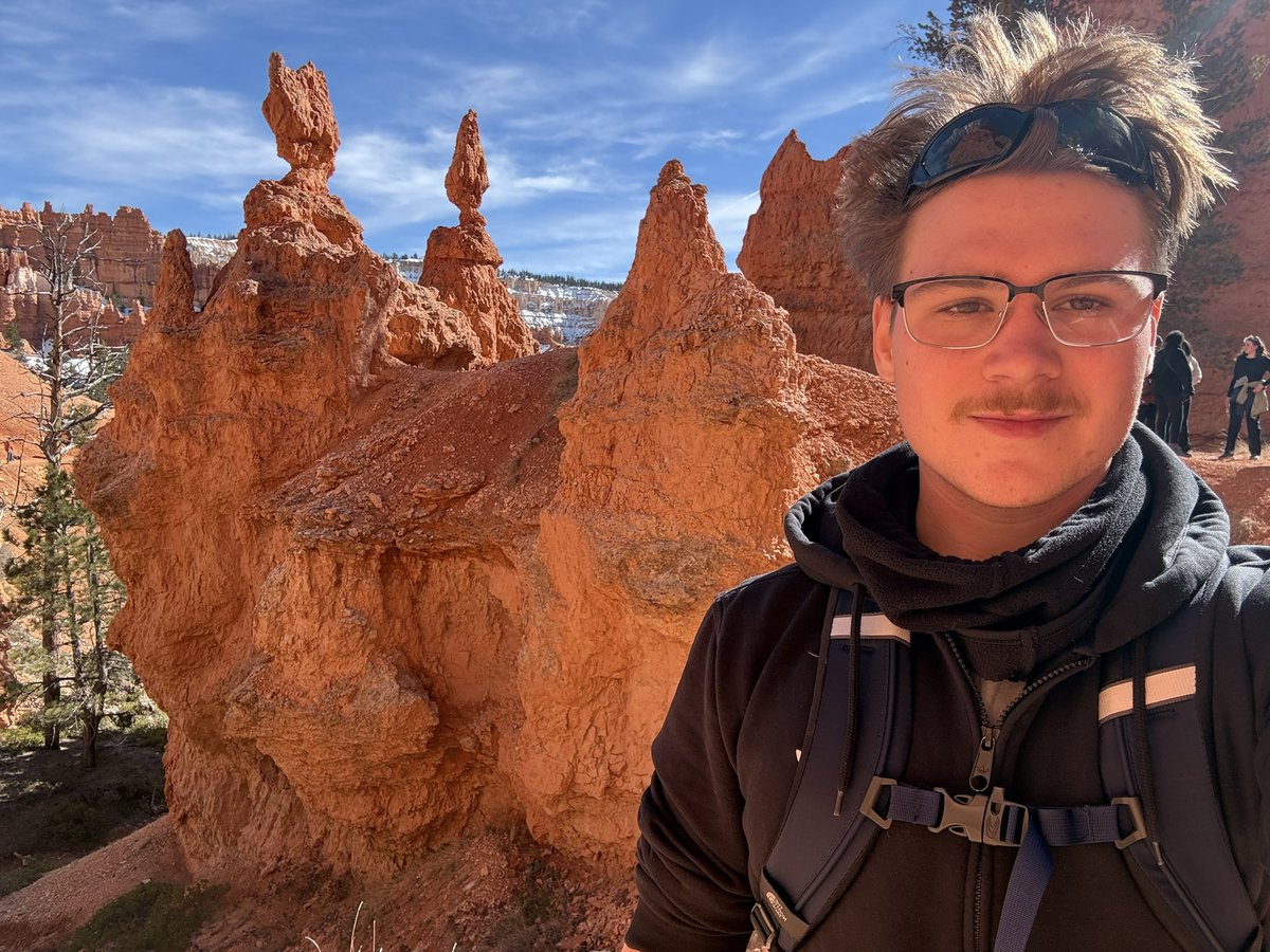 dalee^,^ tweet media