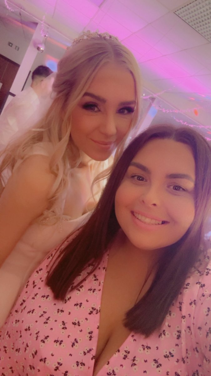 HannahJDavidson's tweet photo. Celebrating Mr &amp; Mrs Haldane yesterday. Most proudest big cousin ❤️ https://t.co/0SeLNceFBj