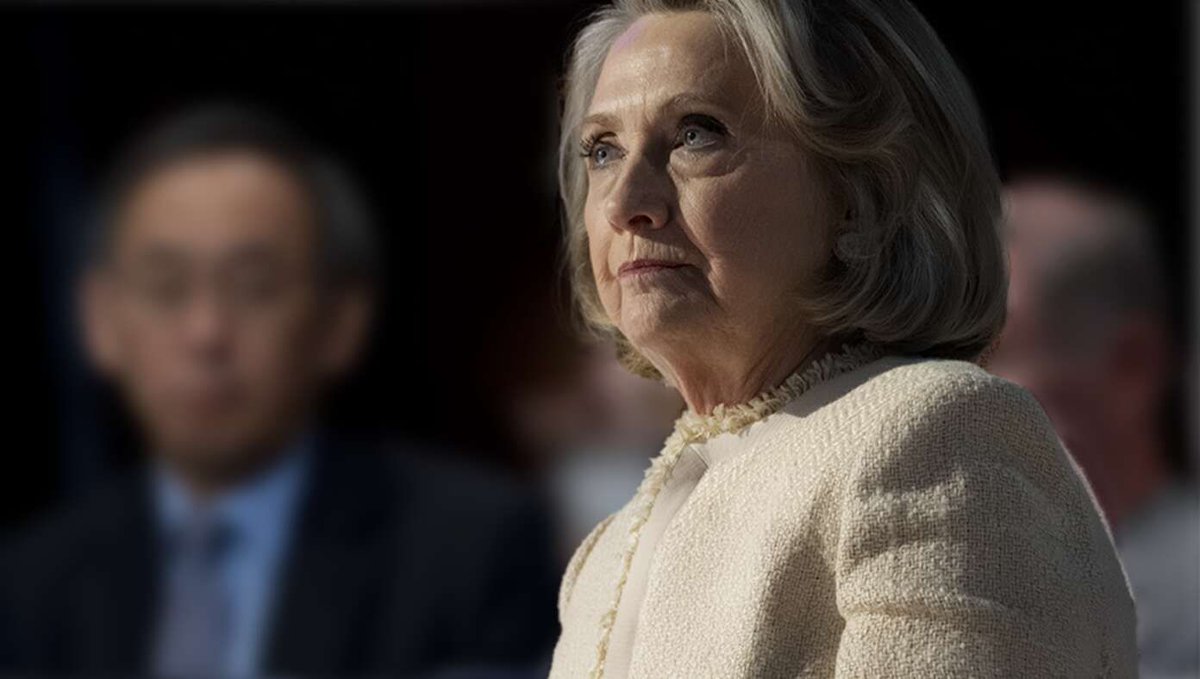 TheBabylonBee's tweet photo. Politician On Epstein List Grilled By Other Politicians On Epstein List https://t.co/1khgBveudY https://t.co/Ua2xAH71PQ