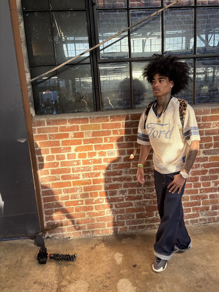 devo💲. tweet media