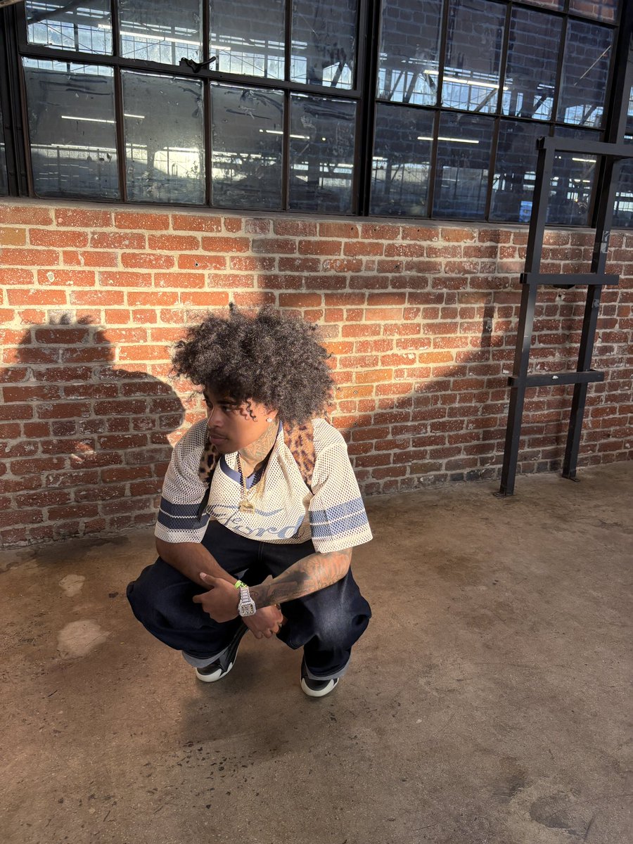 devo💲. tweet media