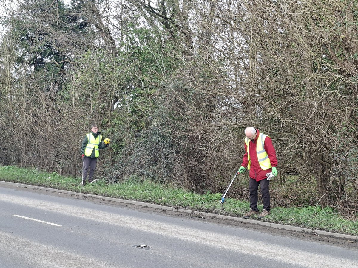 Dan's Community Group tweet media