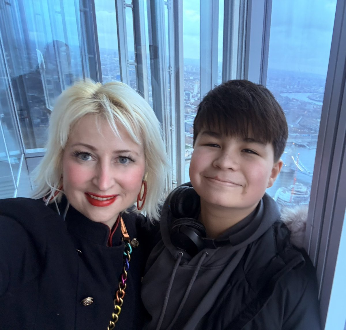 Lisa Tan tweet media